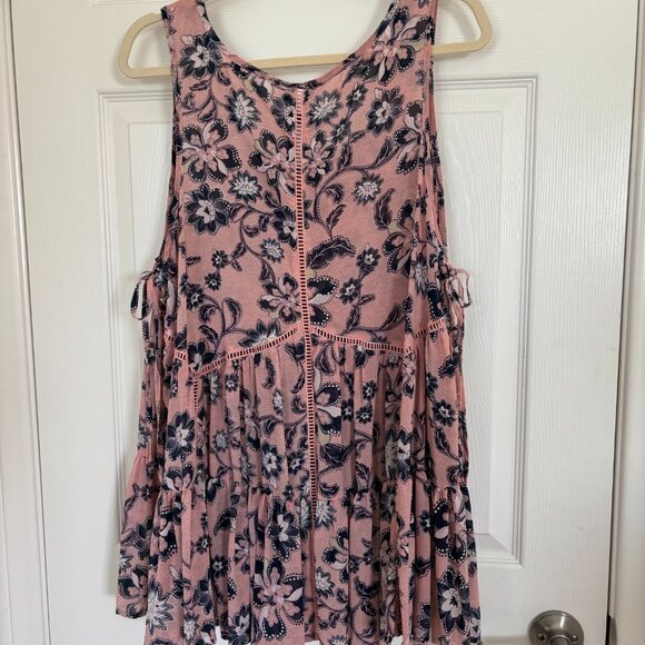 TORRID Sheer Babydoll Floral Tank Top with Side Lacing - LT PINK - SIZE 0 - Picture 1 of 8